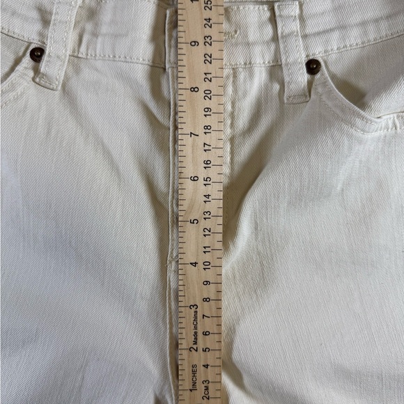Lauren Ralph Lauren Cream Size 10 Jeans Never Worn - Picture 7 of 16